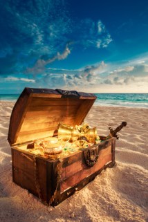 44405616 - open treasure chest with shinny gold