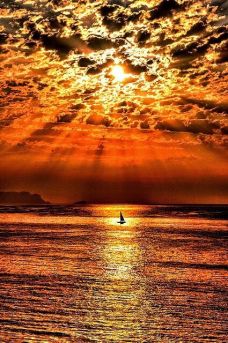 Heavens declare His Glory